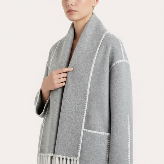Claire | Cappotto con Sciarpa