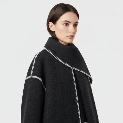 Claire | Cappotto con Sciarpa
