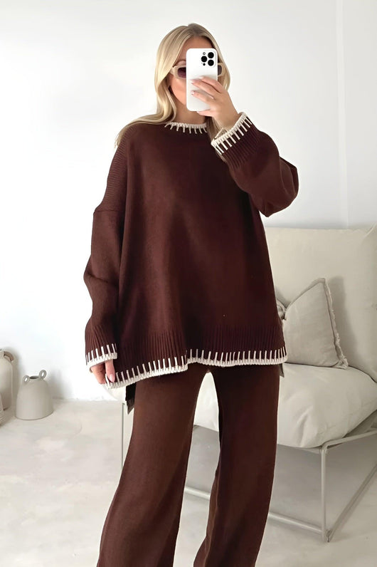 Nena - Comfortable Knitted Set