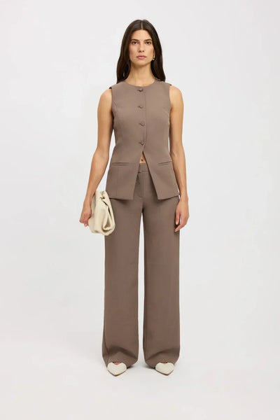 Silvana - Classy Sleeveless Top