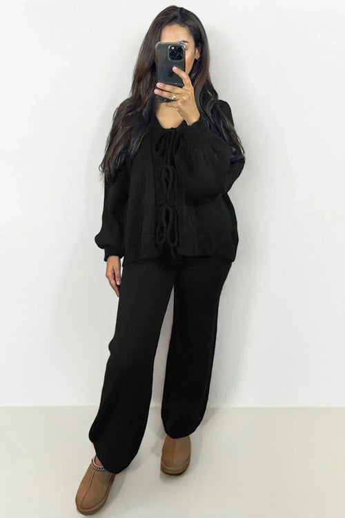 Amalia | Knitted Top with Front Knot